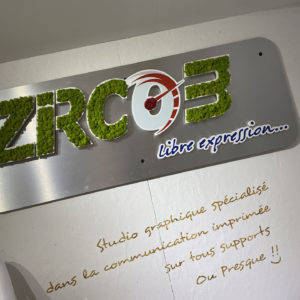 Logo végétal : Zircom